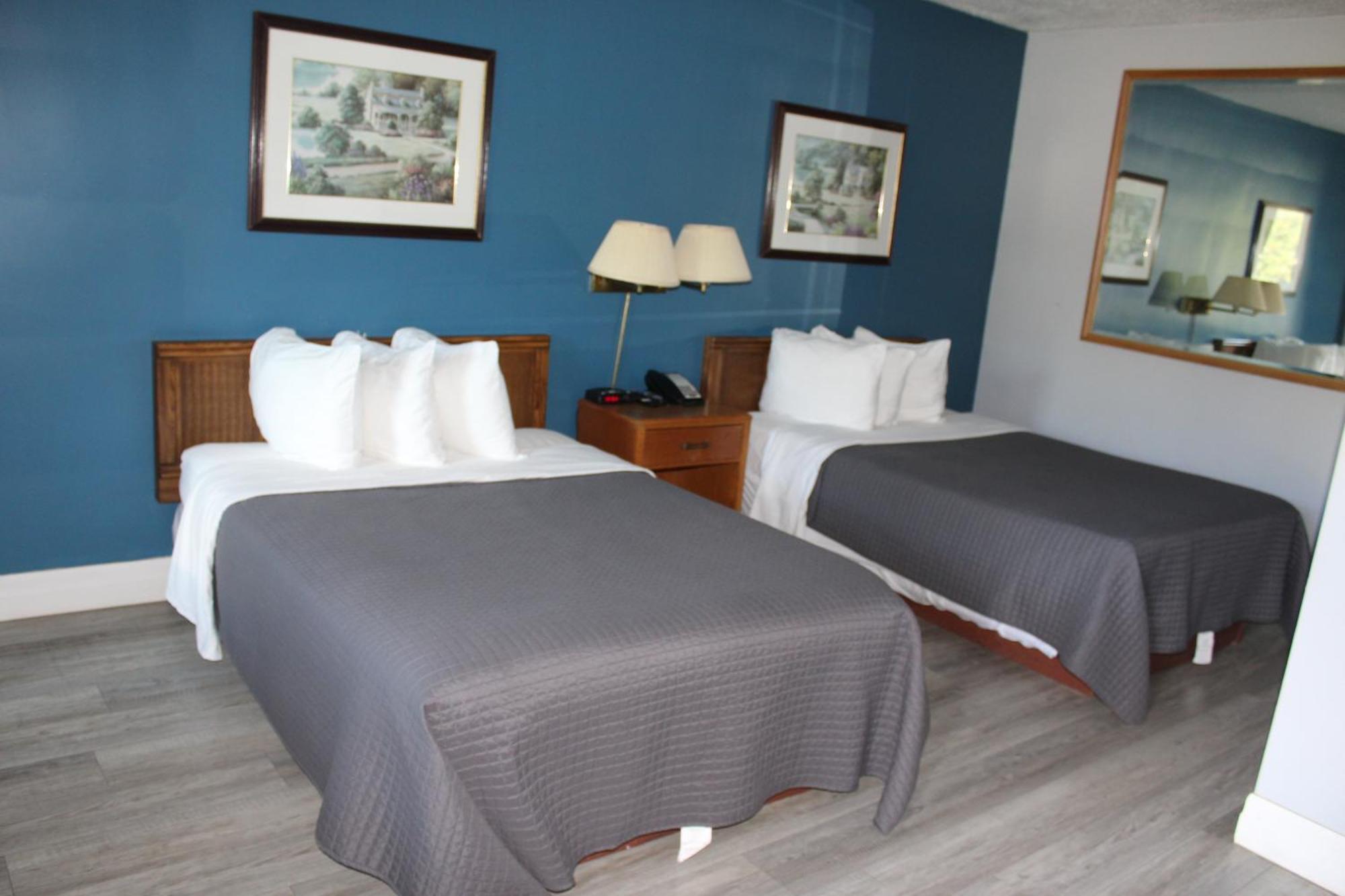 Bancroft Inn & Suites Kültér fotó