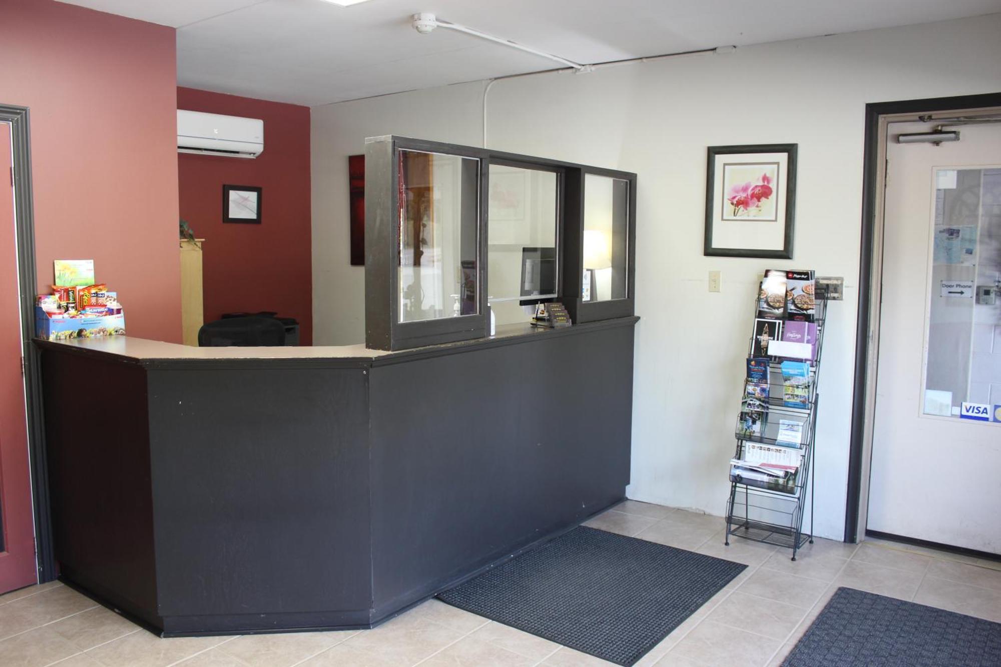 Bancroft Inn & Suites Kültér fotó