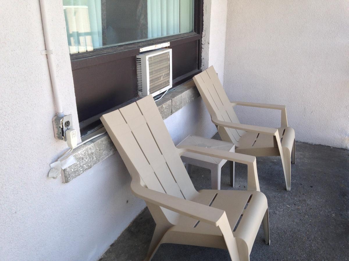 Bancroft Inn & Suites Kültér fotó